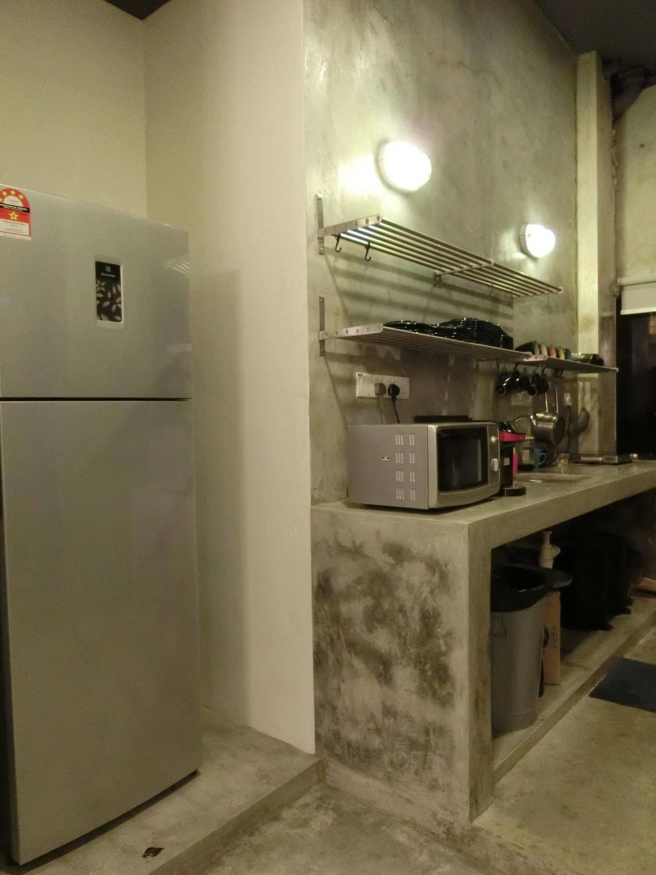 Revopackers Beds And Bunks Hostel Kuala Lumpur Bagian luar foto